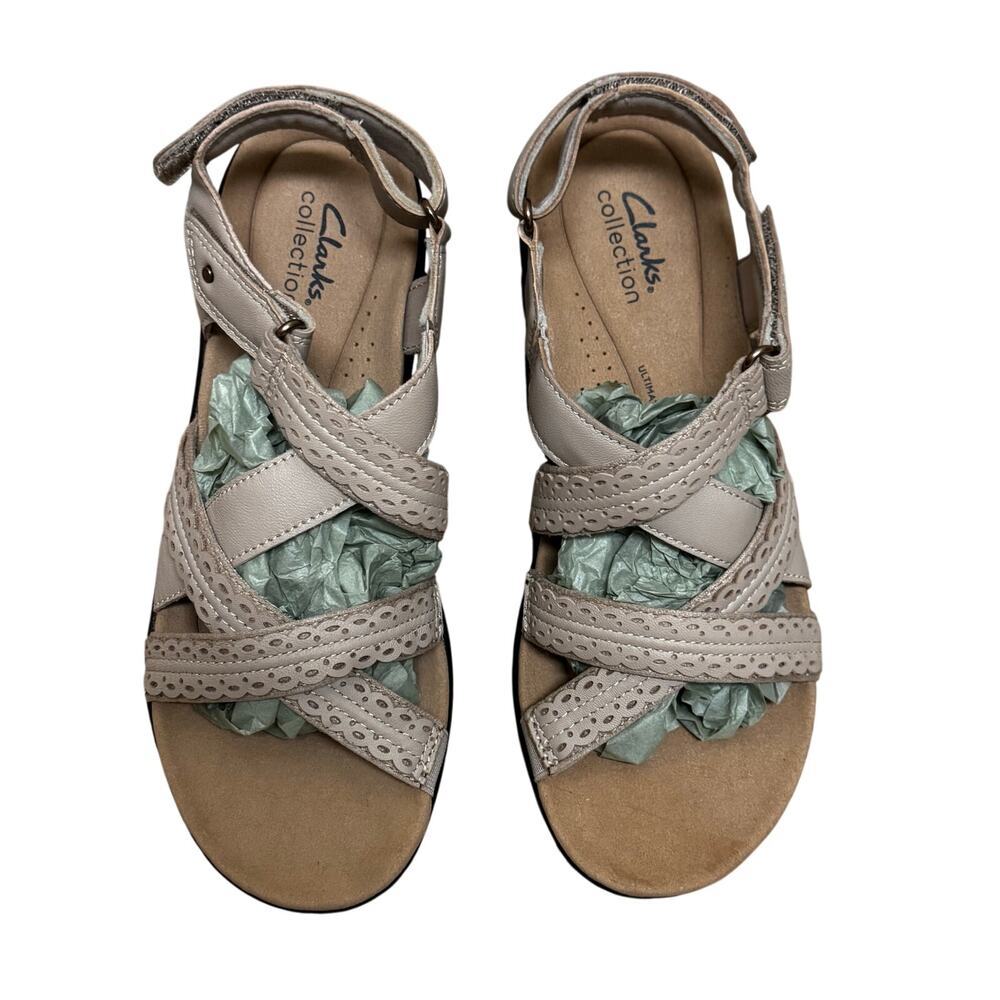 Clarks Laurieann Rena Sandals NWT Beige Leather Comfort Sandals 8.5